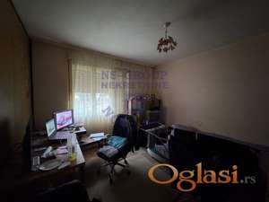 - Kuća u Žablju, 1426m2 plac -